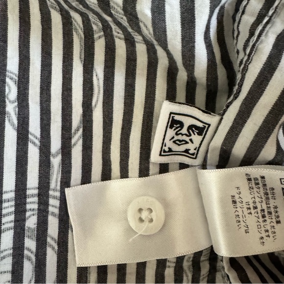 OBEY UNDERTONE WOVEN ORGANIC BUTTON-DOWN COLLARED SHIRT SIZE MEDIUM - Picture 9 of 9
